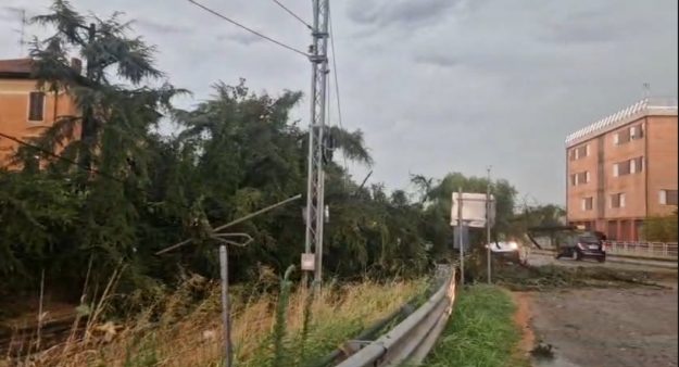 nubifragio bologna vignola ferrovia